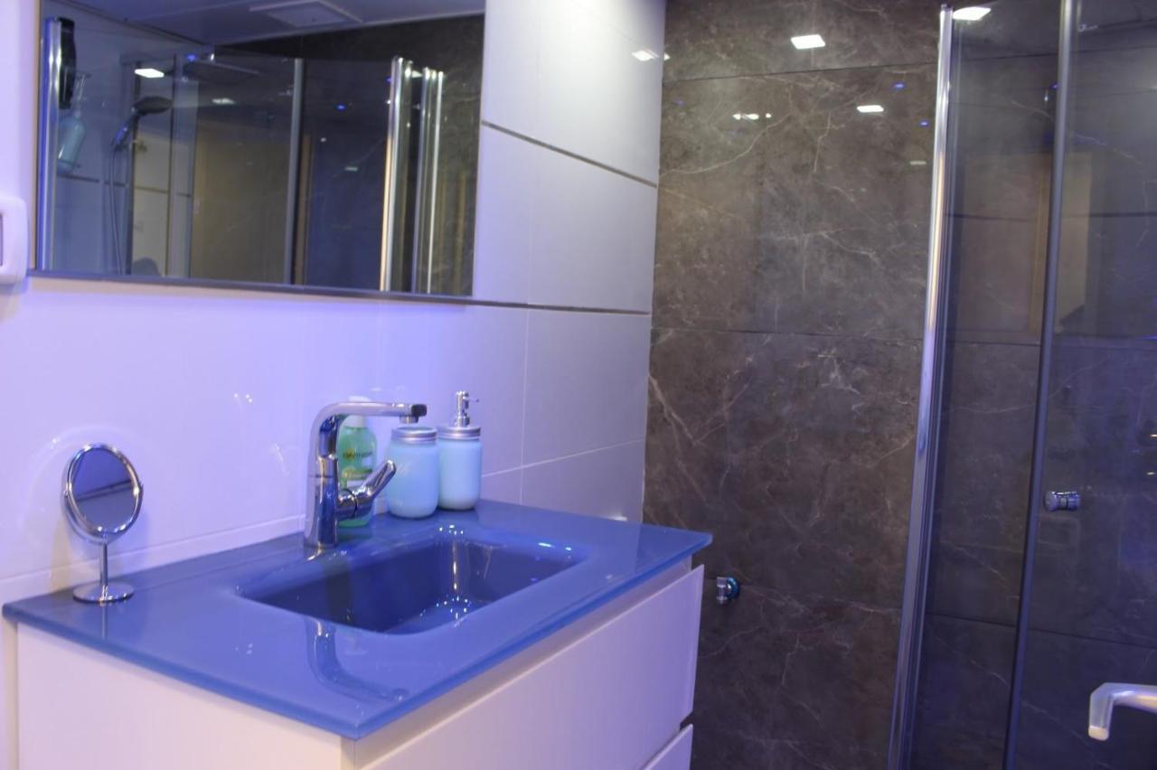 Vacation Apartment Eilat Buitenkant foto