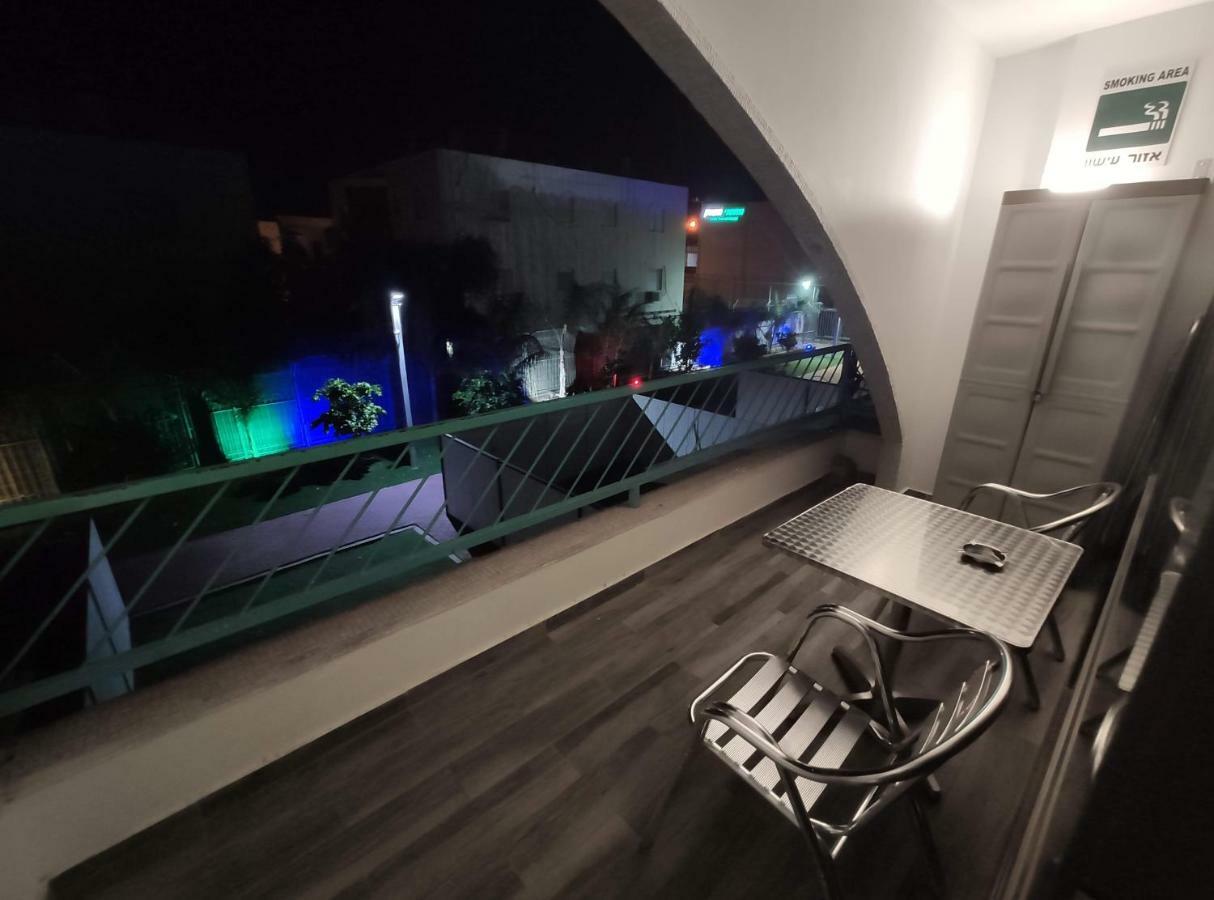 Vacation Apartment Eilat Buitenkant foto