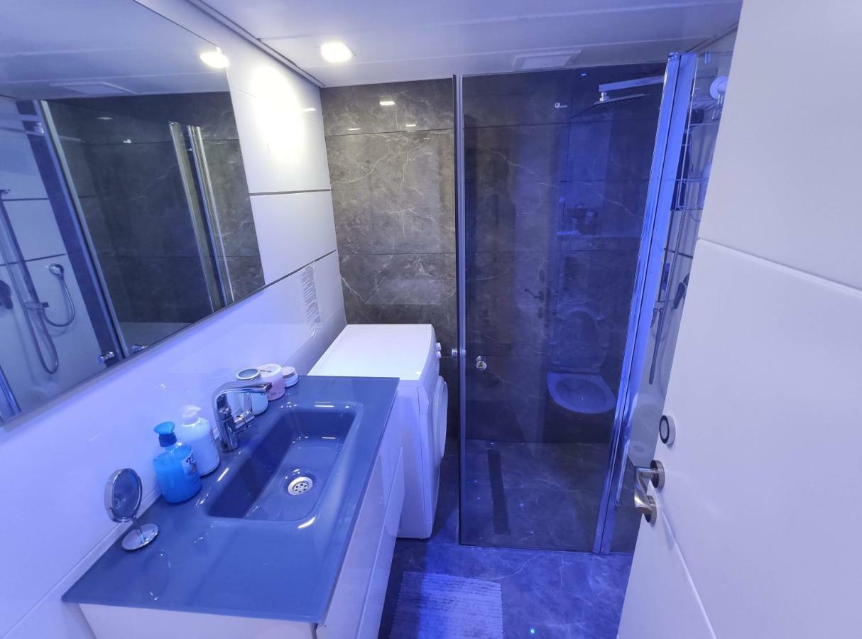 Vacation Apartment Eilat Buitenkant foto