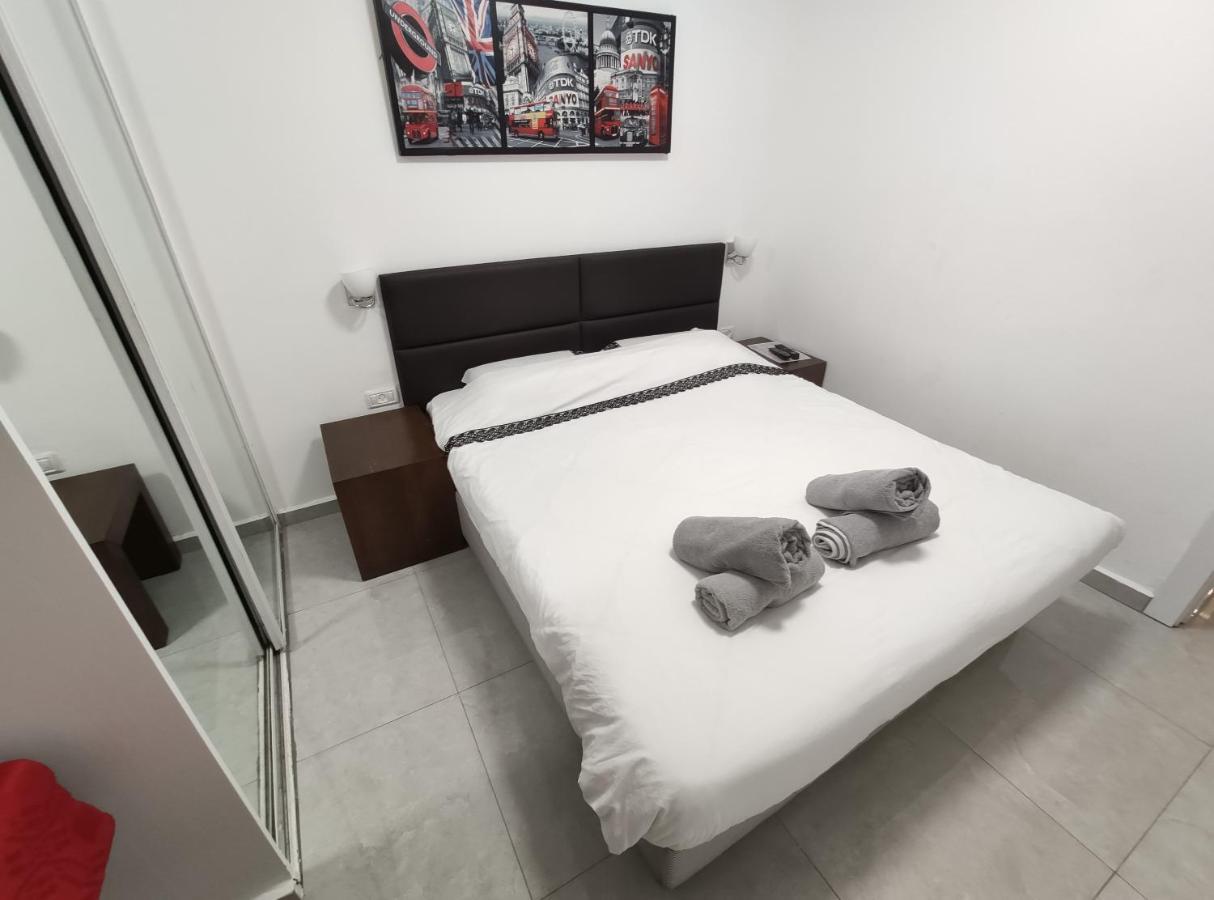 Vacation Apartment Eilat Buitenkant foto